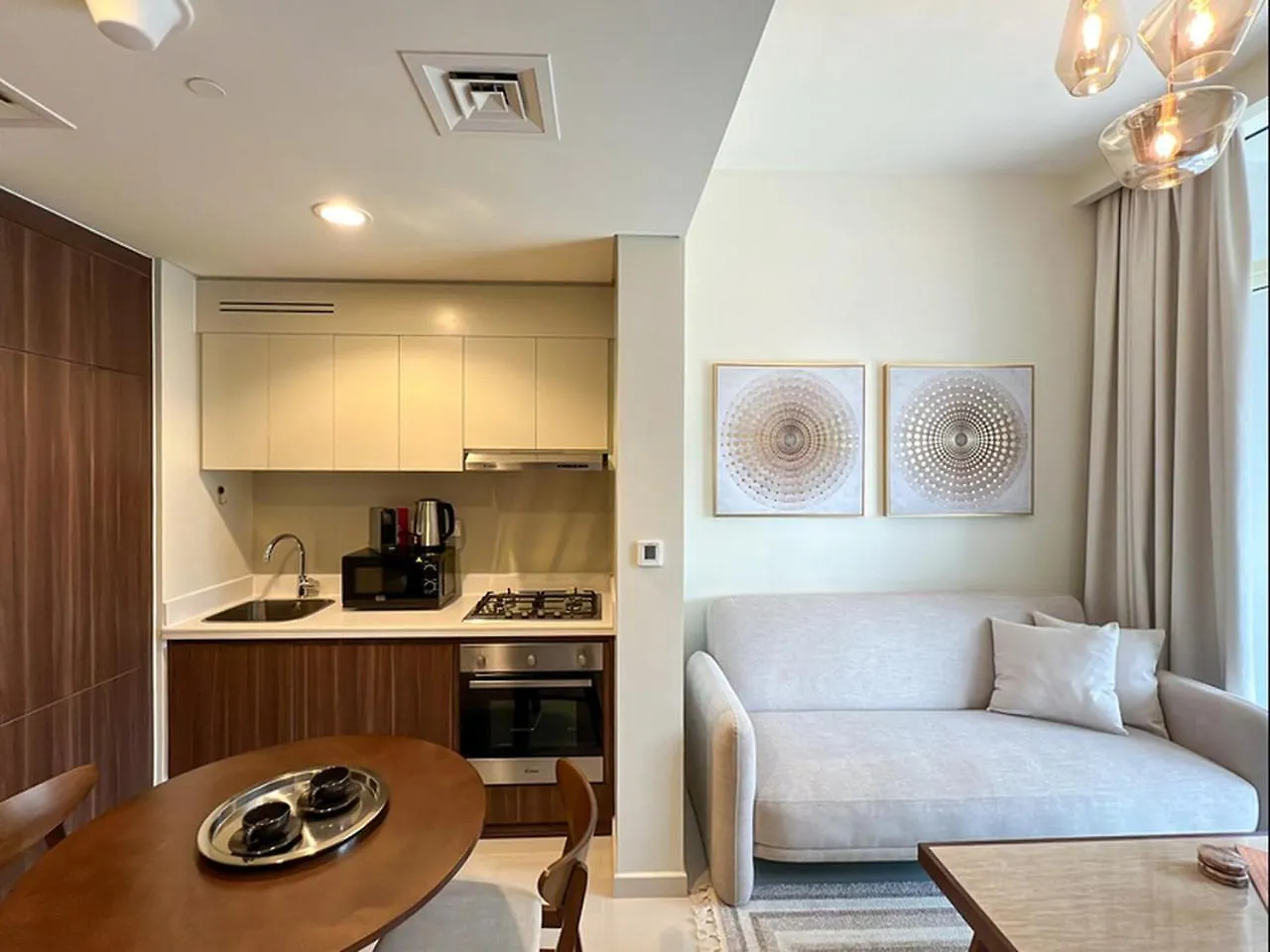 Apartment Keyrock Living - 1Br At Reva Residence With Lake View Dubai