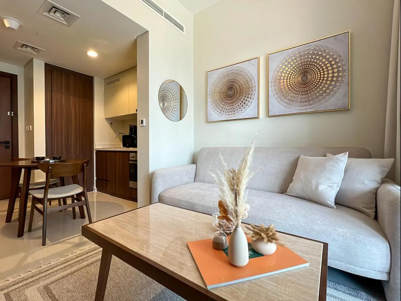 Keyrock Living - 1Br At Reva Residence With Lake View Dubai United Arab Emirates