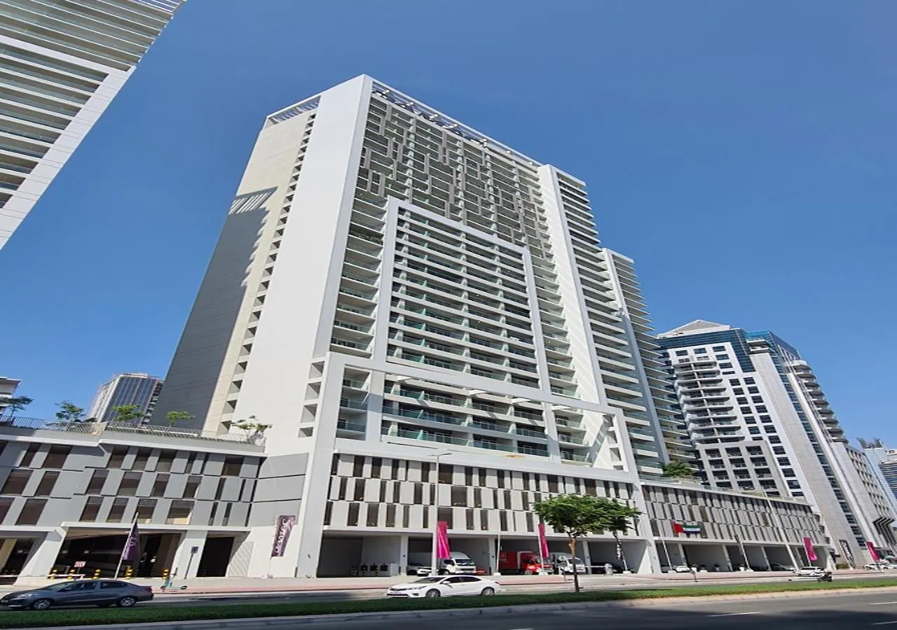 Keyrock Living - 1Br At Reva Residence With Lake View Dubai 0*,